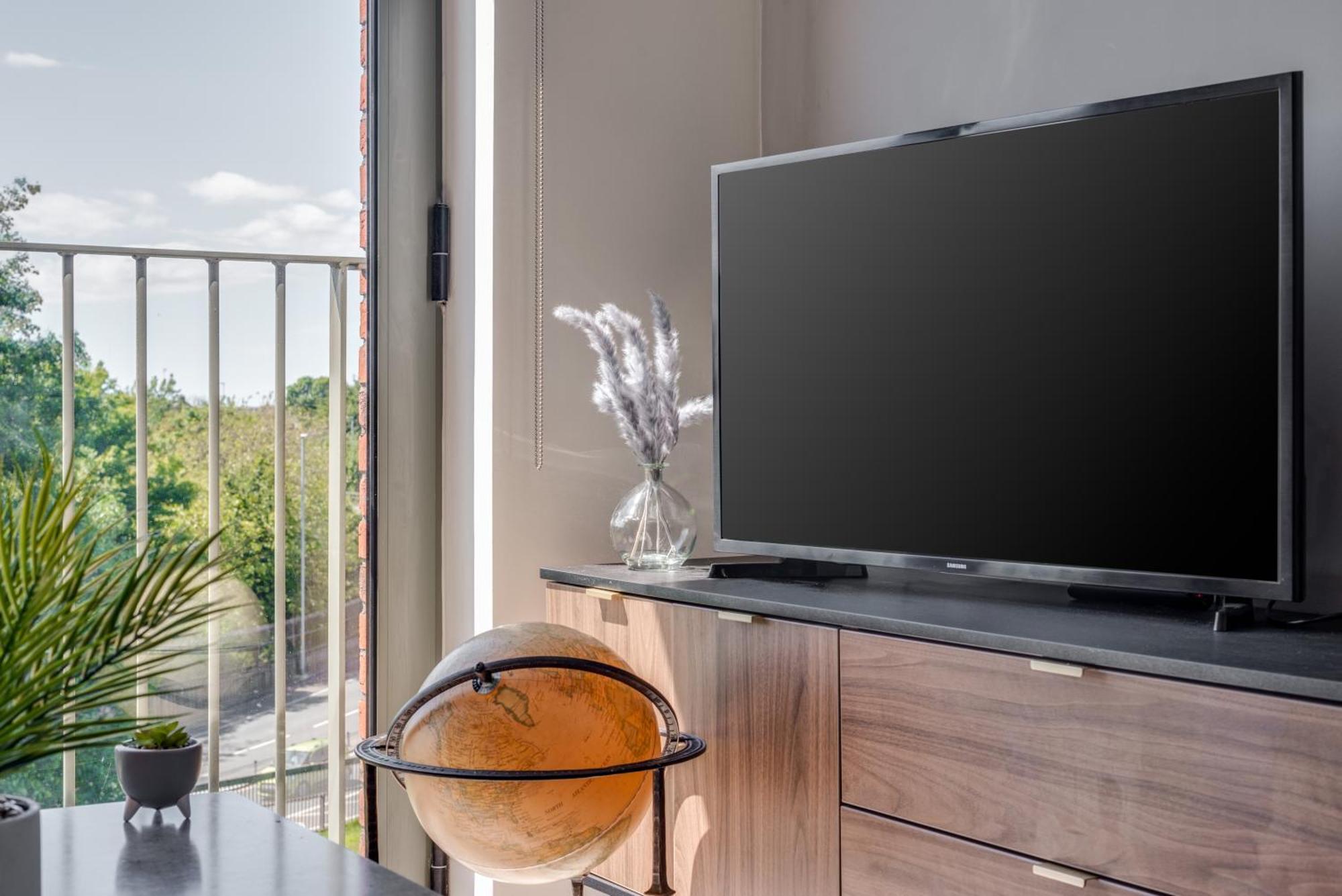 Huge Long Stay Offers! Lux City-Edge Stay! Perfect For Business & Leisure Liverpool Ngoại thất bức ảnh